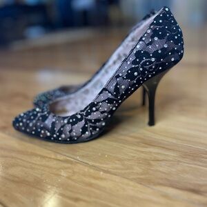 Betsey Johnson Betseyville Elegant Black Fabric Lace Women's Heels